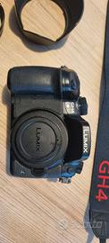 Panasonic Lumix DMC-GH4 + 2 obiettivi