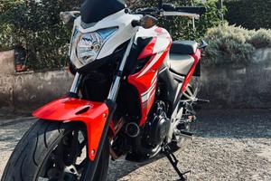 Moto honda cb 500 f