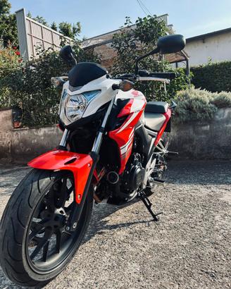 Moto honda cb 500 f