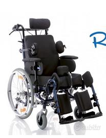 Sedia a rotelle polifunzionale