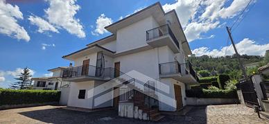 Villa bifamiliare - Ferrazzano