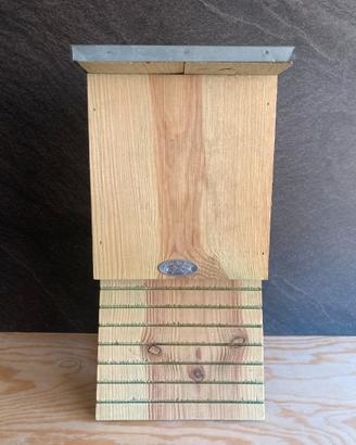 Casetta per pipistrelli Bat Box in legno nuova