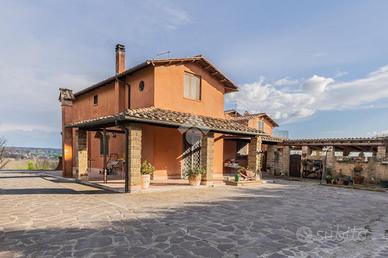 PORZIONE DI BIFAMILIARE A CERVETERI