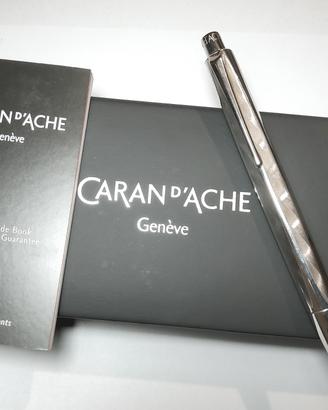 Caran d'Ache RNX 316 penna 