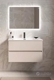 mobile bagno con lavabo e specchio 
