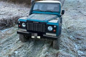 Land Rover Defender 90 No limitz