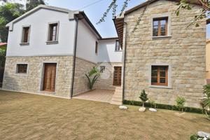 CASA INDIPENDENTE A ASSISI