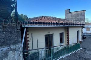 Casa singola con garage a Milo-Fornazzo