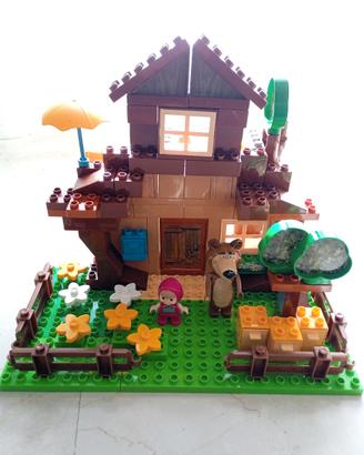 Costruzioni casa Masha e orso