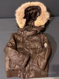 Moncler bimbo
