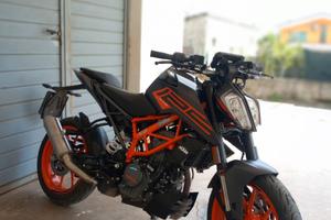 KTM 125 Duke - 2023