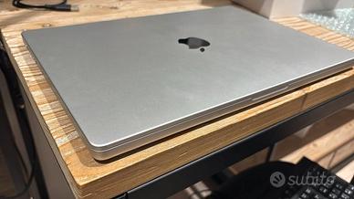 MacBook Pro 16″ M1 Pro Apple, RAM 32Gb, SSD 512gb