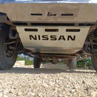 PARAMOTORE E PARATIRANTERIA PER NISSAN NAVARA D40