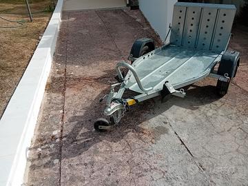 Rimorchio porta moto e cose