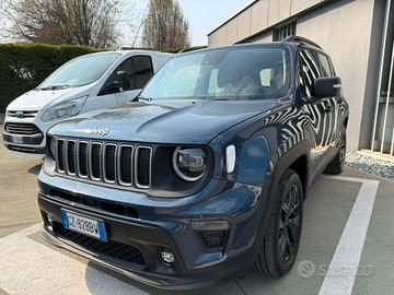 Jeep Renegade 1.5 Turbo T4 MHEV Summit