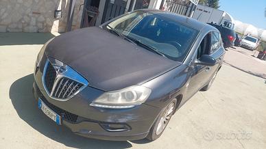 lancia delta 1.6 diesel 2011