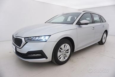 Skoda Octavia Wagon Executive DSG BR481220 2.0 Die