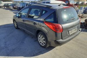 Peugeot 207 sw 1.4 benz 16v 07 ricambi