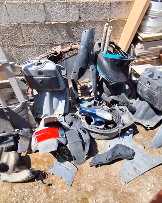 stock piaggio zip
