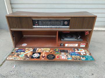 mobile radio grundig con giradischi