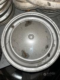 Cerchi o borchie per autobianchi