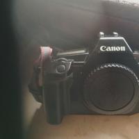 FOTOCAMERA CANON EOS 650 CON ACCESSORI