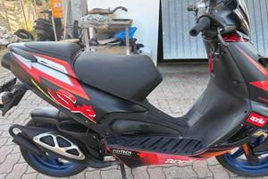 Aprilia sr