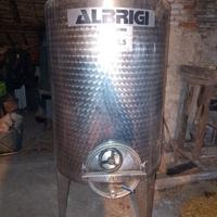 botte in acciaio inox Albrigi  per vino da hl 5,5