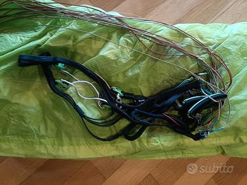 parapendio e imbrago