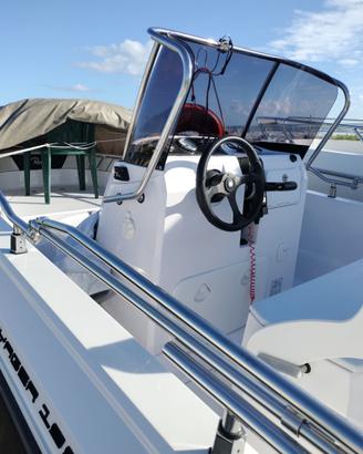 RANIERI VOYAGER 19 S + SUZUKI DF40