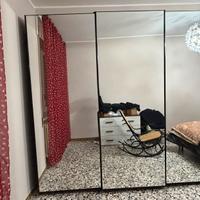 Armadio a specchio scorrvole