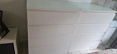 2 cassettiere ikea  malm bianco con vetro 