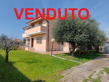 Villa bifamiliare Fiumicino [ColFenilon349VRG] (Is