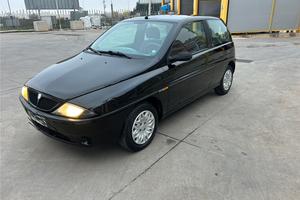 Lancia elefantino