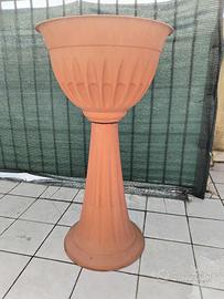 vasi con piedistallo