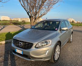 Volvo XC60 2.0 D4 Summum 181cv geartronic