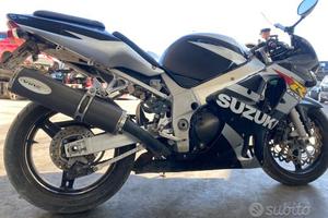 Ricambi suzuki gsxr 600 2001/2003 k1 k2 k3 entra