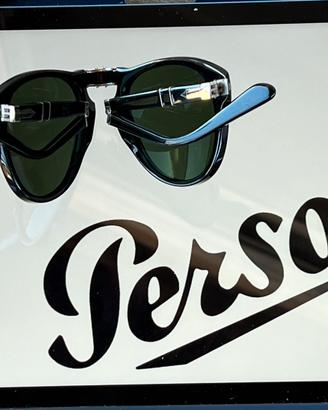 Persol 714