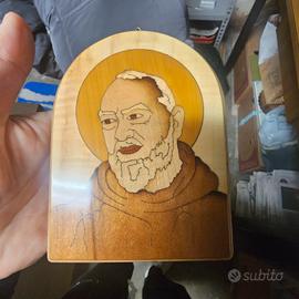 padre Pio su legno 