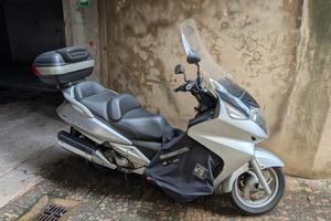 Honda silver wing 600