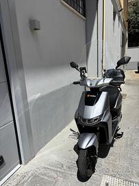 Yadea T9L Plus 50 cc motorino