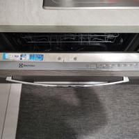 Lavastoviglie Electrolux casse A