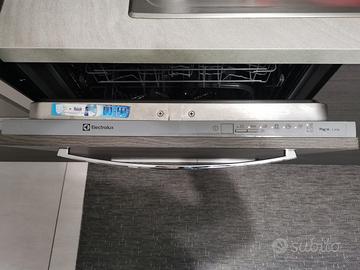 Lavastoviglie Electrolux casse A