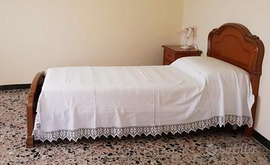 Letto + comodino 