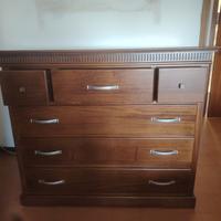 Comò con due comodini abbinati come nuovi