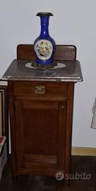 comodino antico