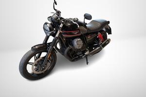 MOTO GUZZI V7 IV - Stone Special Edition