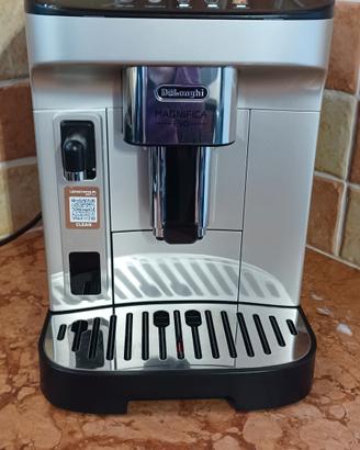 Delonghi Magnifica Evo