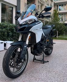 Multistrada 950 Star White Bianca