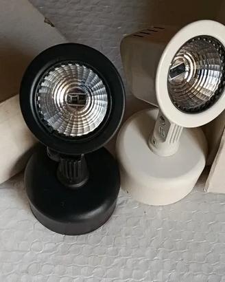 2 Faretti vintage bianco e nero